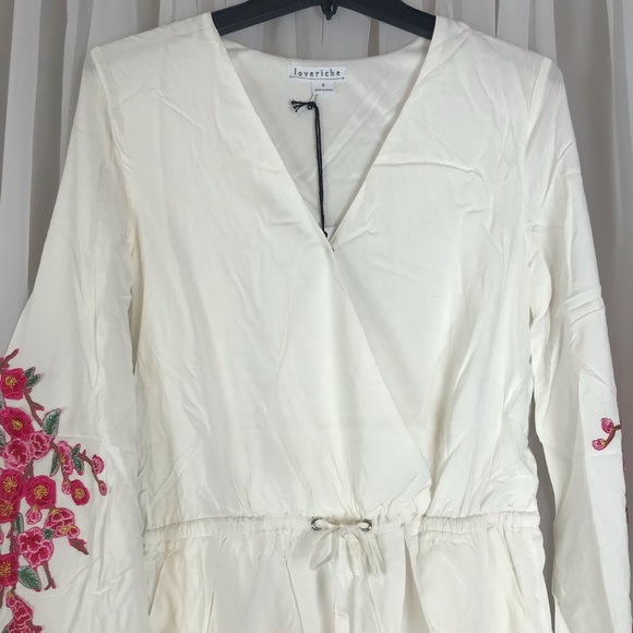 NWT Floral Long Bell Sleeve Romper Sz S - Picture 2 of 6